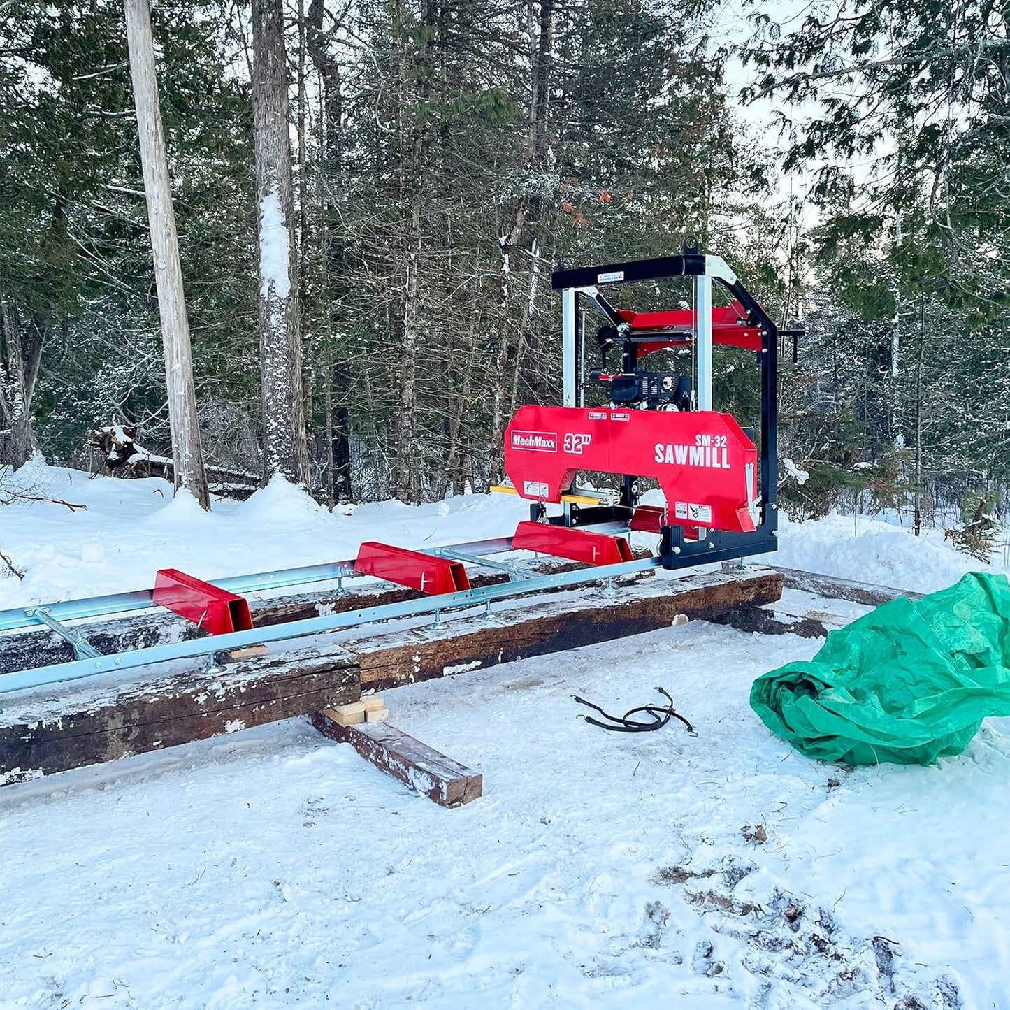 MechMaxx 32" Portable Sawmill (5 x Blades Included), KOHLER CH440 429cc 14HP E-Start Gasoline Engine,26.5" Board Width,20' Track Length (13' Track Length + 6.6' Track Extension Included),Model SM32